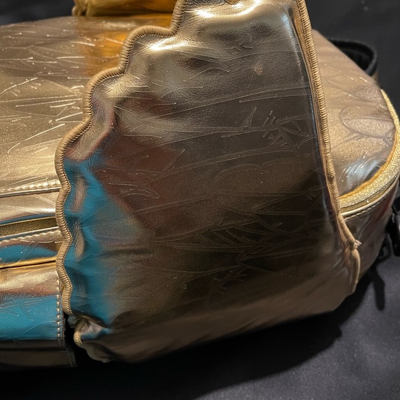 NW/OT Sprayground All Gold Wing Backpack unisex one size fits all Deadstock. - Picture 7 of 9
